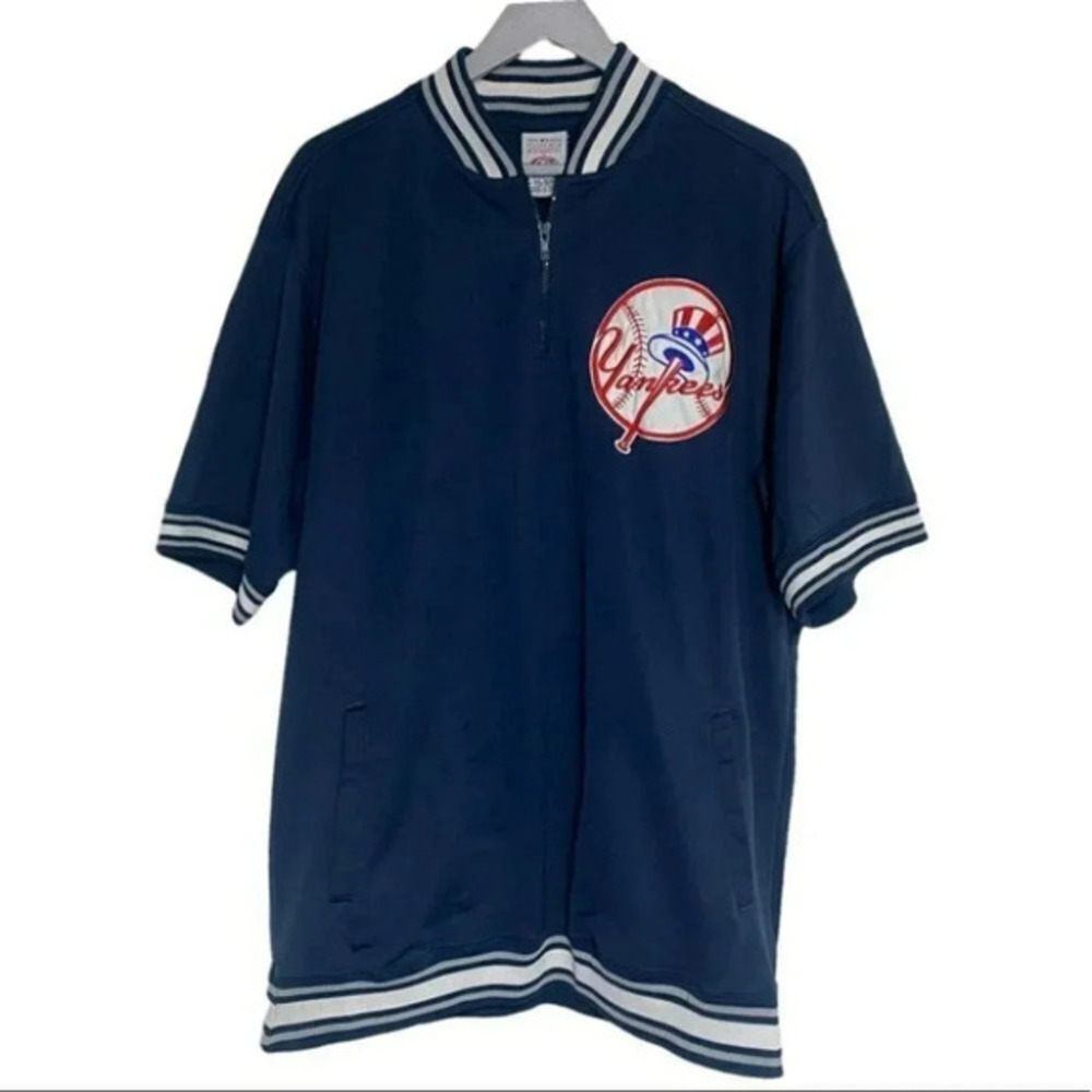 Genuine Merchandise‎ True Fan New York Yankees XL Blue short sleeve with pockets